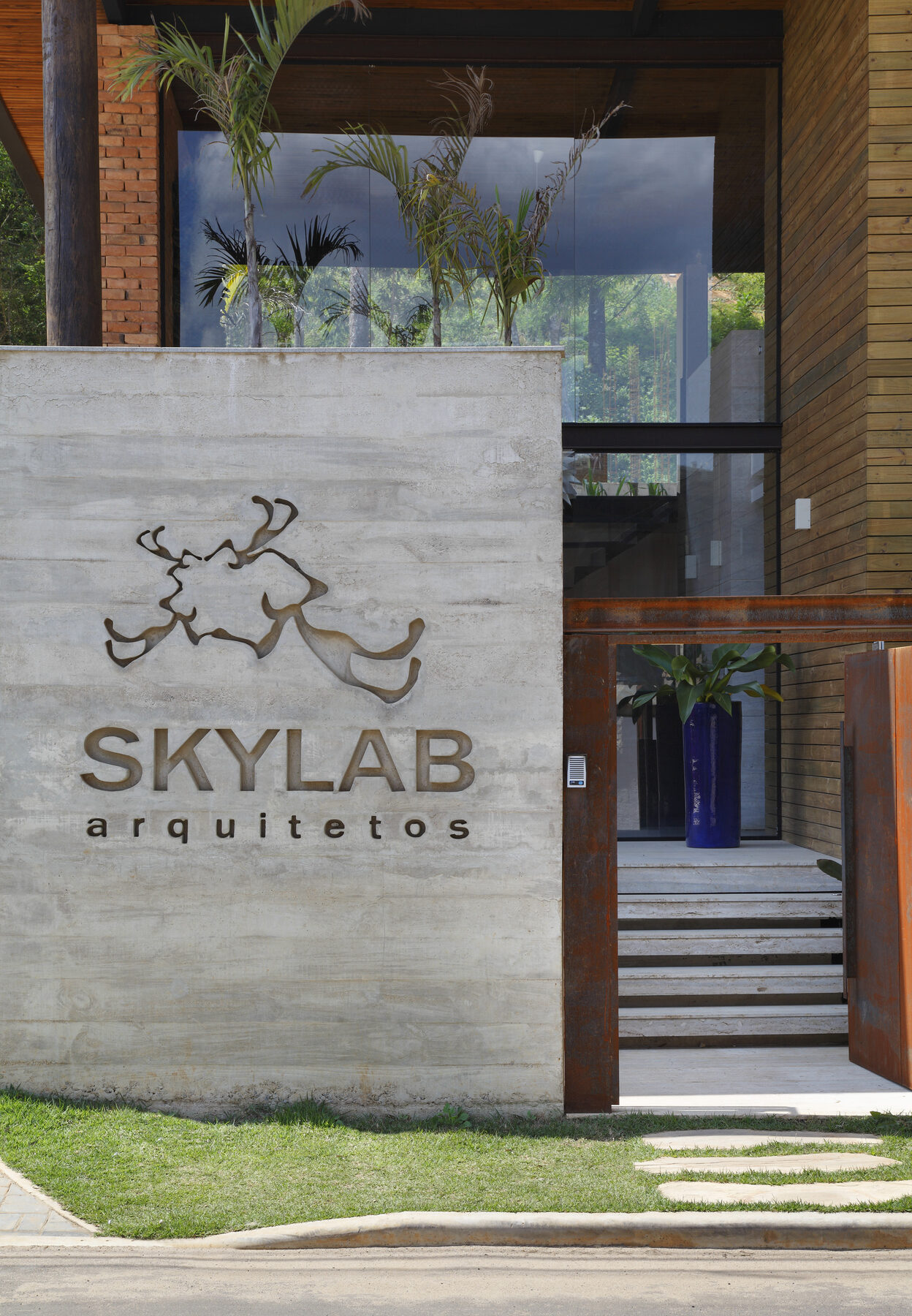 Projetos comerciais — SKYLAB arquitetos